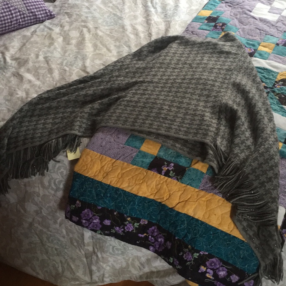 Jenny Boston poncho